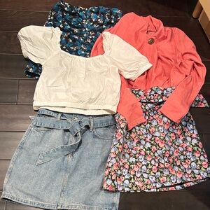 Zara H&M Bobeau

5 for $25

Sorry no bundling, will cancel.